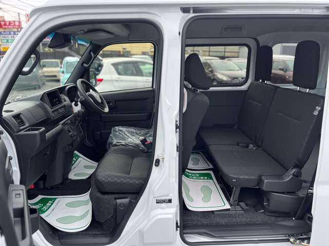 ダイハツ ハイゼットカーゴ ６６０ クルーズ R7年 (関東) 99