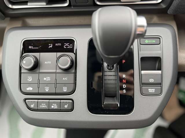 ホンダ フリード １．５ エアー ＥＸ R7年 (関東) 99