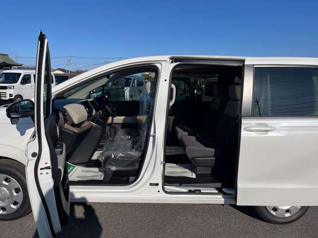 ホンダ フリード １．５ エアー R7年 (関東) 99