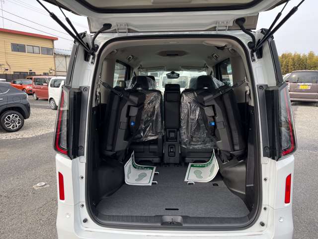 日産 セレナ ２．０ ハイウェイスターＶ R7年 (関東) 99