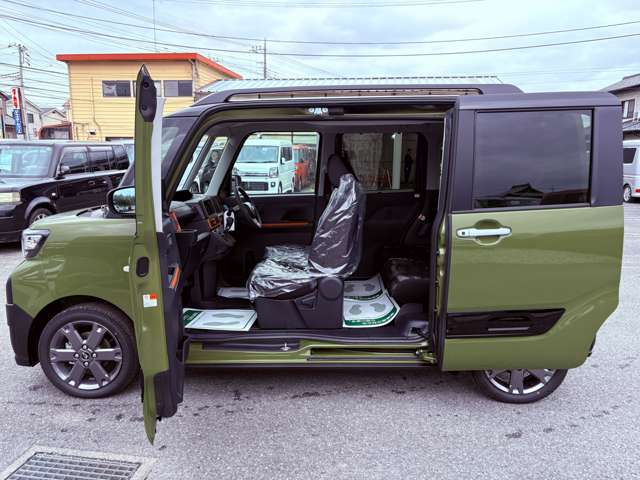 ダイハツ タント ６６０ ファンクロスターボ R7年 (関東) 99