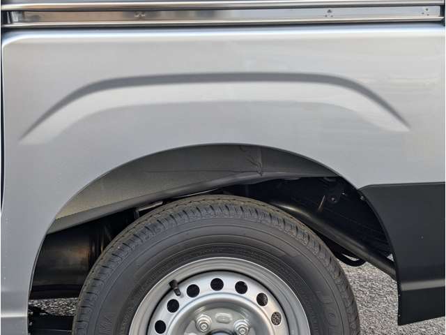 ダイハツ ハイゼットカーゴ ６６０ デラックス R7年 (関東) 99