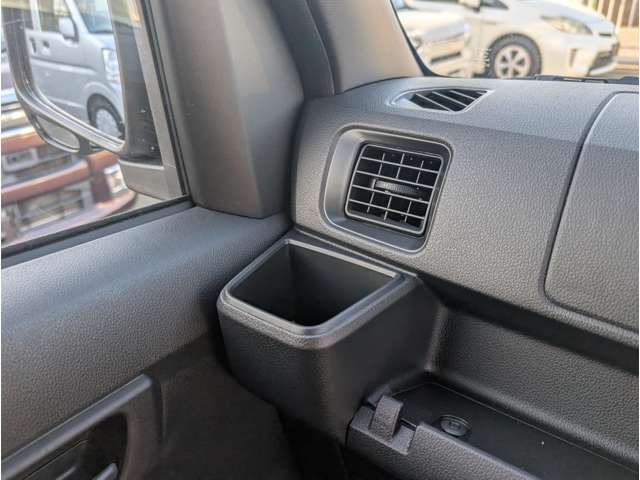 ダイハツ ハイゼットカーゴ ６６０ デラックス R7年 (関東) 99