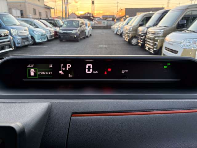 ダイハツ タント ６６０ ファンクロス R7年 (関東) 99