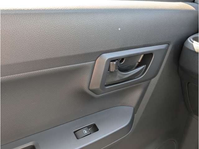 ダイハツ ミラ　イース ６６０ Ｌ ＳＡＩＩＩ R7年 (関東) 99