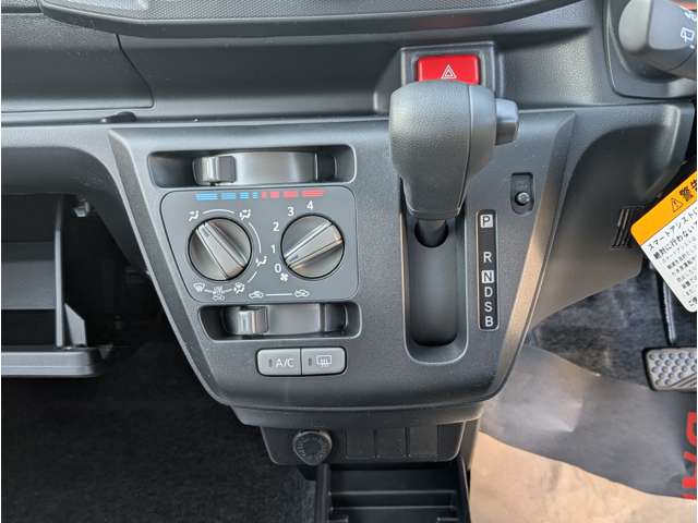 ダイハツ ミラ　イース ６６０ Ｌ ＳＡＩＩＩ R7年 (関東) 99