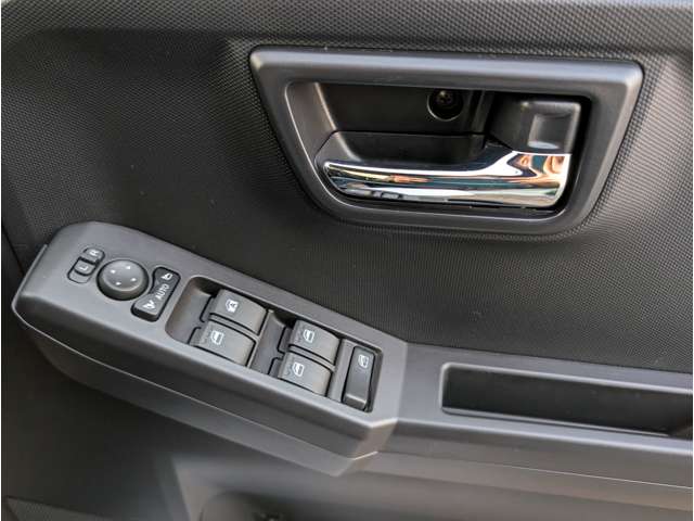 ダイハツ タフト ６６０ Ｇ ダーククロム ベンチャー R7年 (関東) 99