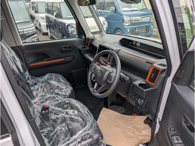 ダイハツ タント ６６０ ファンクロス R7年 (関東) 99