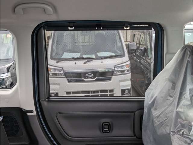 スズキ スペーシア ６６０ ギア ハイブリッド ＸＺ R7年 (関東) 99