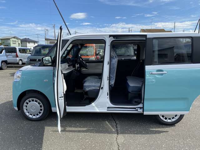 ダイハツ ムーヴ　キャンバス ６６０ ストライプス Ｘ R7年 (関東) 99