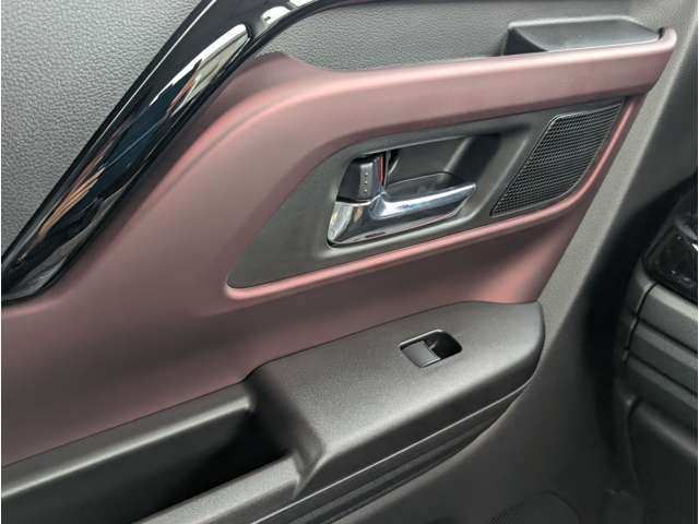 スズキ スペーシア ６６０ カスタム ハイブリッド ＧＳ R7年 (関東) 99