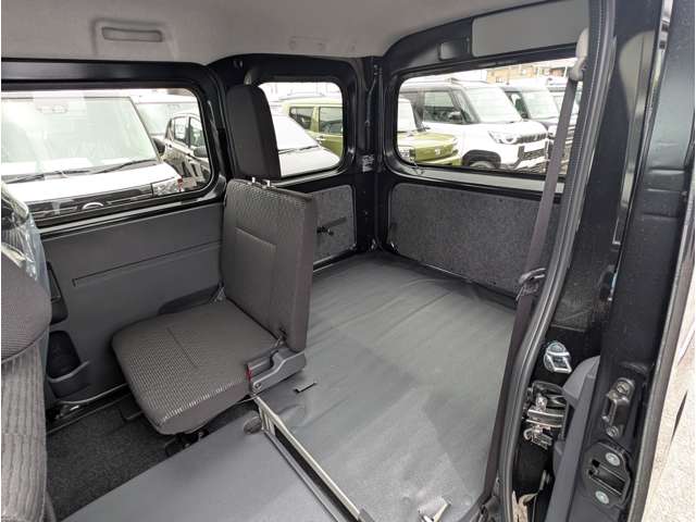 ダイハツ ハイゼットカーゴ ６６０ クルーズ R7年 (関東) 99