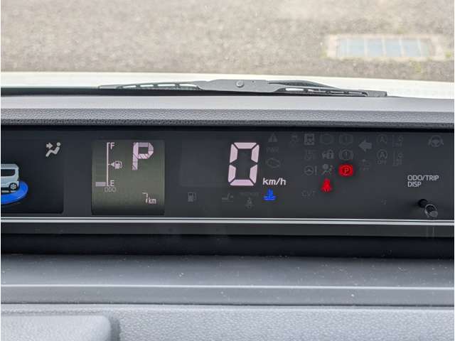 ダイハツ タント ６６０ ファンクロスターボ R7年 (関東) 99