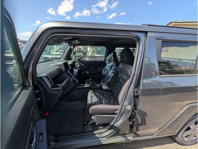 ダイハツ タフト ６６０ Ｇターボ ダーククロム ベンチャー R6年 (関東) 99