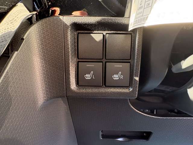 ダイハツ タント ６６０ カスタム ＲＳ R7年 (関東) 99