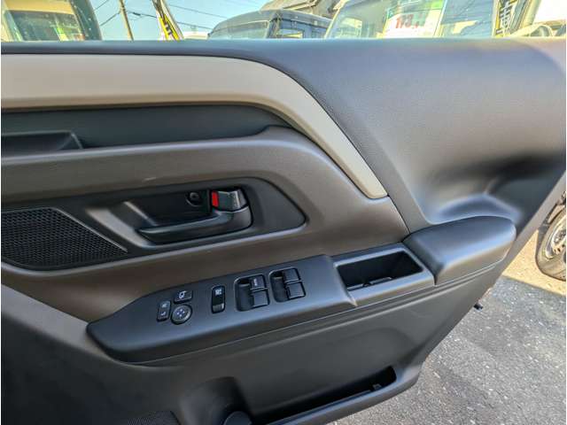 スズキ スペーシア ６６０ ハイブリッド Ｘ R7年 (関東) 99