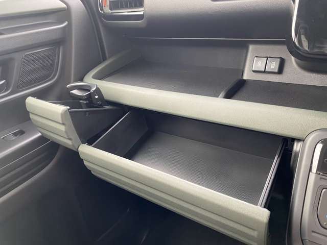 スズキ スペーシア ６６０ ギア ハイブリッド ＸＺ R6年 (関東) 99