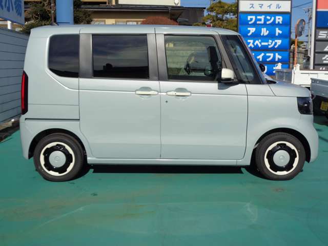 ホンダ Ｎ　ＢＯＸ ６６０ ファッションスタイル モノトーン R7年 () 99