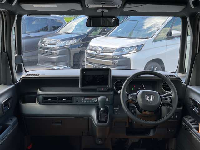 ホンダ Ｎ　ＢＯＸ カスタム ６６０ コーディネートスタイル ２トーン R6年 (近畿) 99