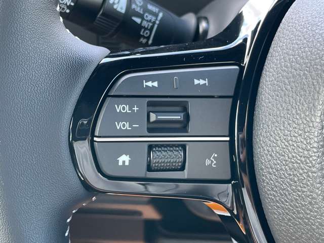 ホンダ Ｎ　ＢＯＸ カスタム ６６０ コーディネートスタイル ２トーン R6年 (近畿) 99