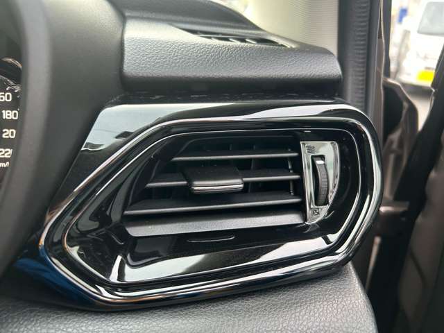 スズキ フロンクス １．５ ４ＷＤ R6年 () 99