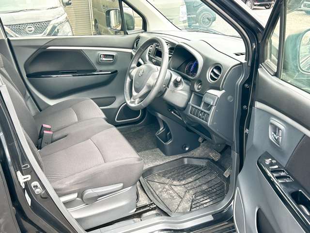 スズキ ワゴンＲ ６６０ スティングレー Ｘ H25年 () 99