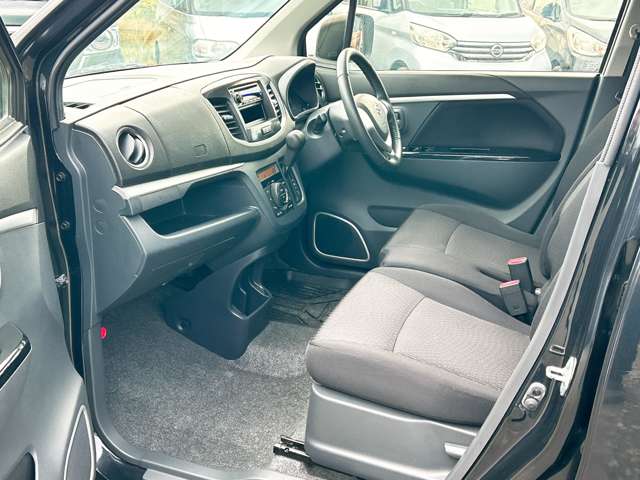 スズキ ワゴンＲ ６６０ スティングレー Ｘ H25年 () 99