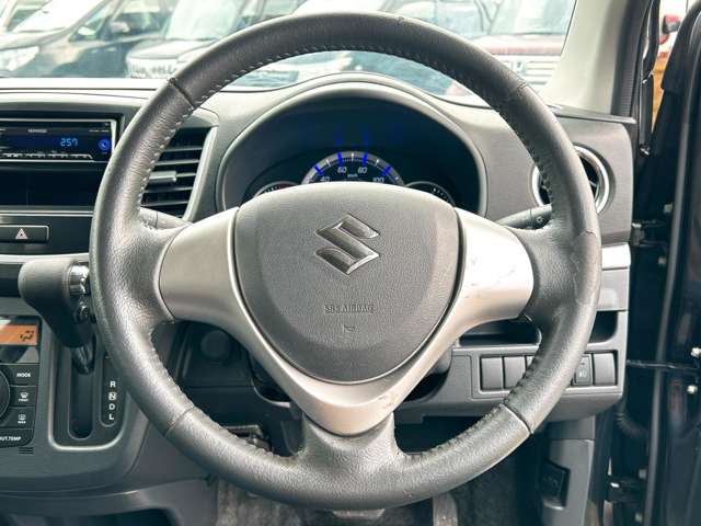 スズキ ワゴンＲ ６６０ スティングレー Ｘ H25年 () 99