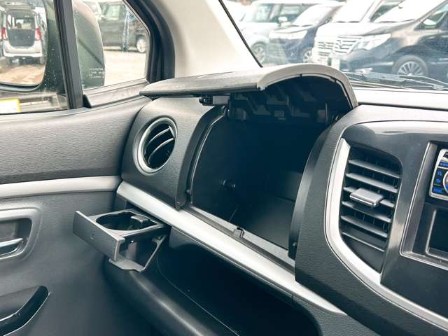 スズキ ワゴンＲ ６６０ スティングレー Ｘ H25年 () 99