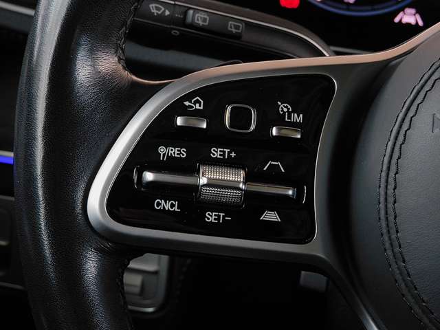メルセデスベンツ ＧＬＳクラス ５８０ ４マチック スポーツ （ＩＳＧ搭載モデル） ４ＷＤ R2年 () 99