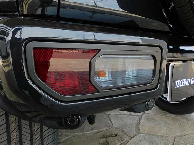 スズキ ジムニー　ノマド １．５ ＦＣ ４ＷＤ R8年 () 99