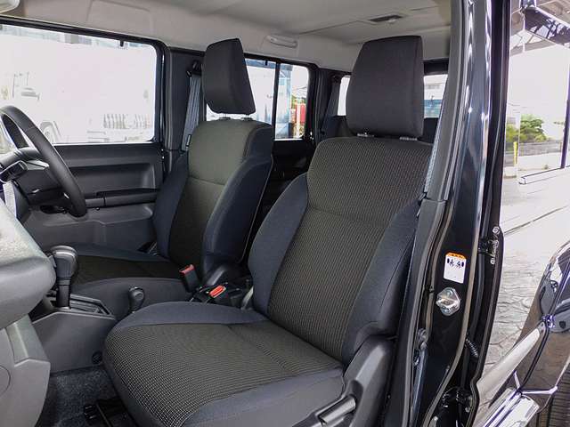 スズキ ジムニー　ノマド １．５ ＦＣ ４ＷＤ R8年 () 99