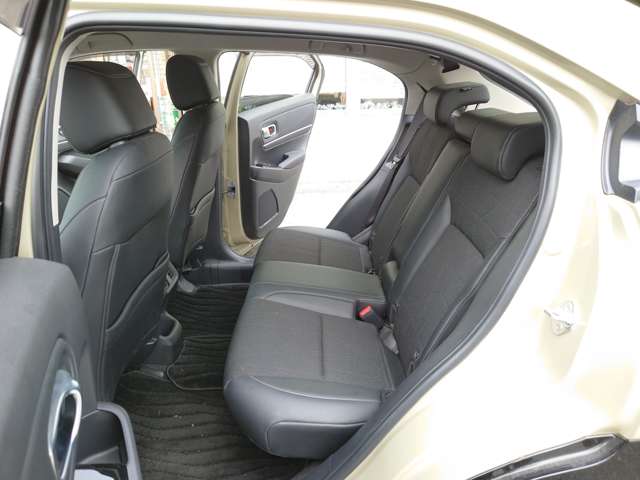 ホンダ ヴェゼル １．５ Ｅ：ＨＥＶ Ｚ R3年 () 99