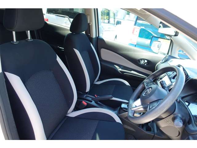日産 ノート １．２ Ｅ－ＰＯＷＥＲ Ｘ H30年 () 99