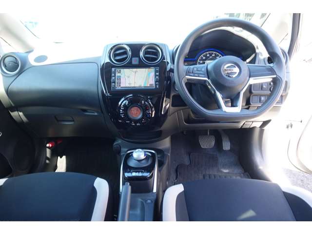 日産 ノート １．２ Ｅ－ＰＯＷＥＲ Ｘ H30年 () 99