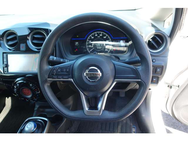 日産 ノート １．２ Ｅ－ＰＯＷＥＲ Ｘ H30年 () 99