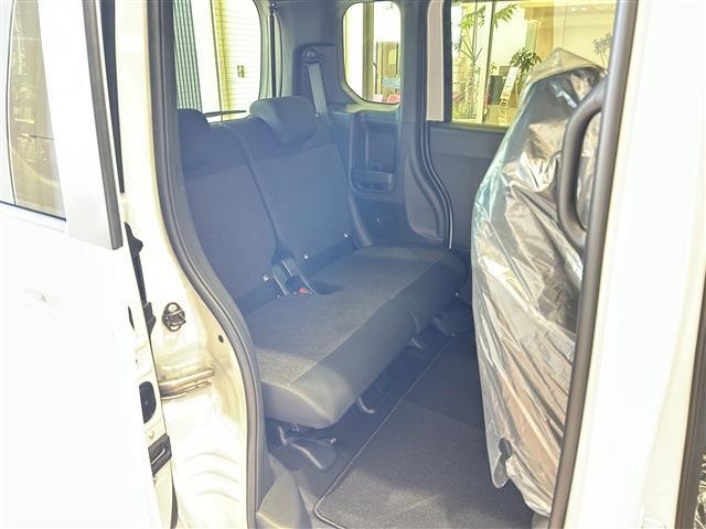 ホンダ Ｎ　ＢＯＸ カスタム ６６０ R8年 () 99