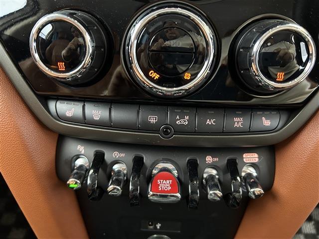 ミニ ミニクロスオーバー クーパー ＳＤ オール４ ４ＷＤ R3年 () 99