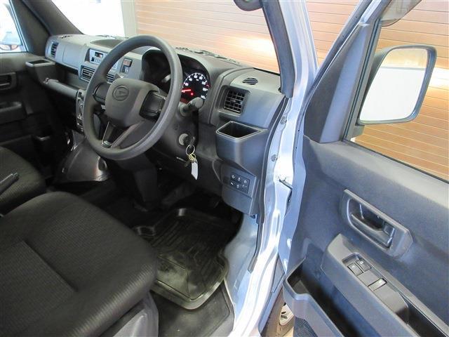 ダイハツ ハイゼットカーゴ ６６０ デラックス R5年 () 99
