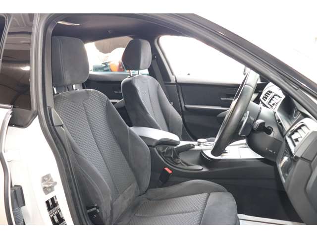 ＢＭＷ ４シリーズ ４２０Ｉ Ｍスポーツ H28年 (甲信越・北陸) 99