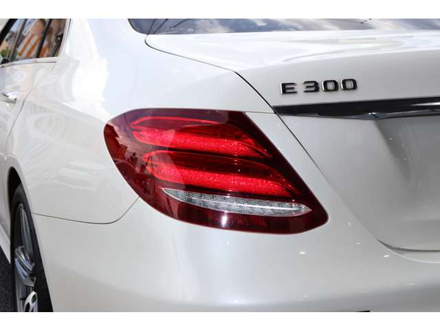 メルセデスベンツ Ｅクラス Ｅ２００ アバンギャルド （ＢＳＧ搭載モデル） ＡＭＧライン R2年 (甲信越・北陸) 99