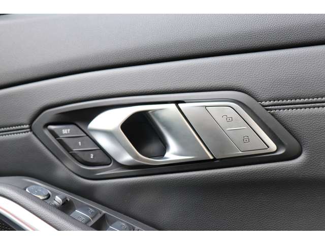 ＢＭＷ ３シリーズ ３１８Ｉ ４０ＴＨ アニバーサリー エディション R4年 (甲信越・北陸) 99