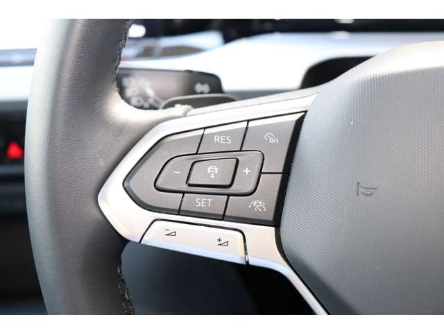 フォルクスワーゲン ゴルフ ｅＴＳＩ　アクティブ　プラチナム　エディション R5年 (甲信越・北陸) 99