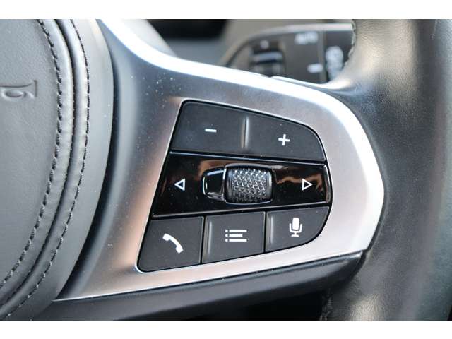 ＢＭＷ １シリーズ １１８Ｄ Ｍスポーツ ディーゼルターボ R4年 (甲信越・北陸) 99