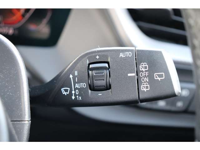 ＢＭＷ １シリーズ １１８Ｄ Ｍスポーツ ディーゼルターボ R4年 (甲信越・北陸) 99