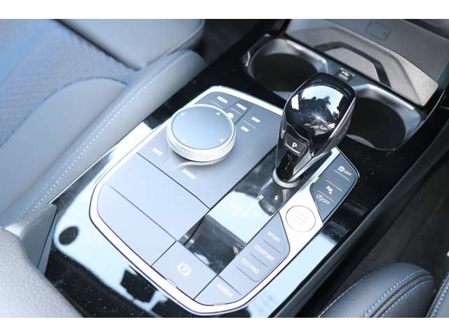 ＢＭＷ １シリーズ １１８Ｄ Ｍスポーツ ディーゼルターボ R4年 (甲信越・北陸) 99
