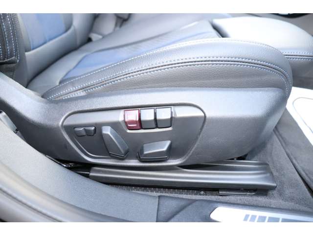 ＢＭＷ １シリーズ １１８Ｄ Ｍスポーツ ディーゼルターボ R4年 (甲信越・北陸) 99