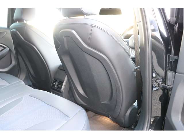 ＢＭＷ １シリーズ １１８Ｄ Ｍスポーツ ディーゼルターボ R4年 (甲信越・北陸) 99