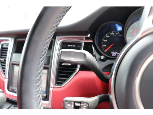 ポルシェ マカン Ｓ ＰＤＫ ４ＷＤ H27年 (甲信越・北陸) 99
