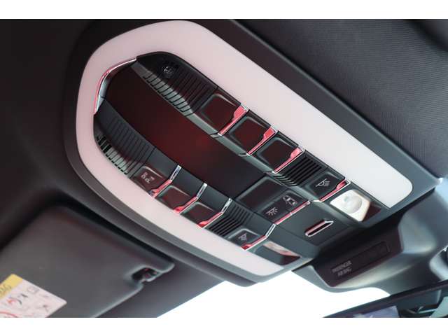ポルシェ マカン Ｓ ＰＤＫ ４ＷＤ H27年 (甲信越・北陸) 99